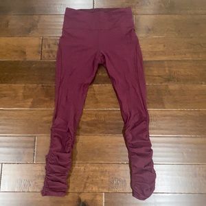 Lululemon ruched legging